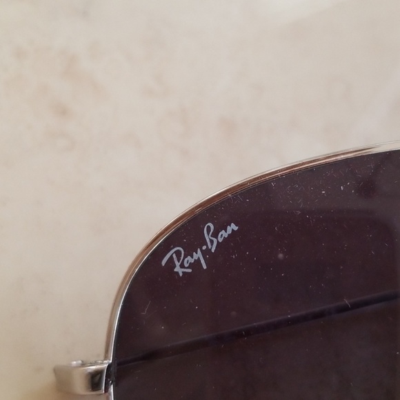 Ray ban Aviators with Case NWOT - Picture 3 of 5